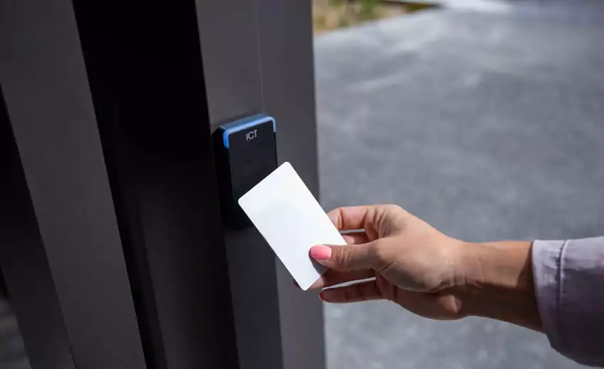 Портал asmag.com и ICT сделали обзор набирающих популярность технологий защищённого доступа в СКУД: OSDP для передачи данных между считывателем и контроллером и DESFire для защищённого обмена данными между идентификатором и считывателем Портал asmag.com и ICT сделали обзор набирающих популярность технологий защищённого доступа в СКУД: OSDP для передачи данных между считывателем и контроллером и DESFire для защищённого обмена данными между идентификатором и считывателем